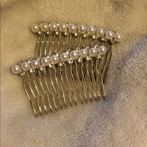 Pearl hair combs